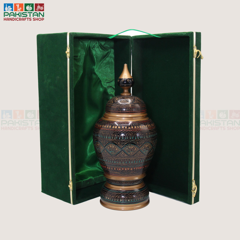 Lacquer Candy With Box